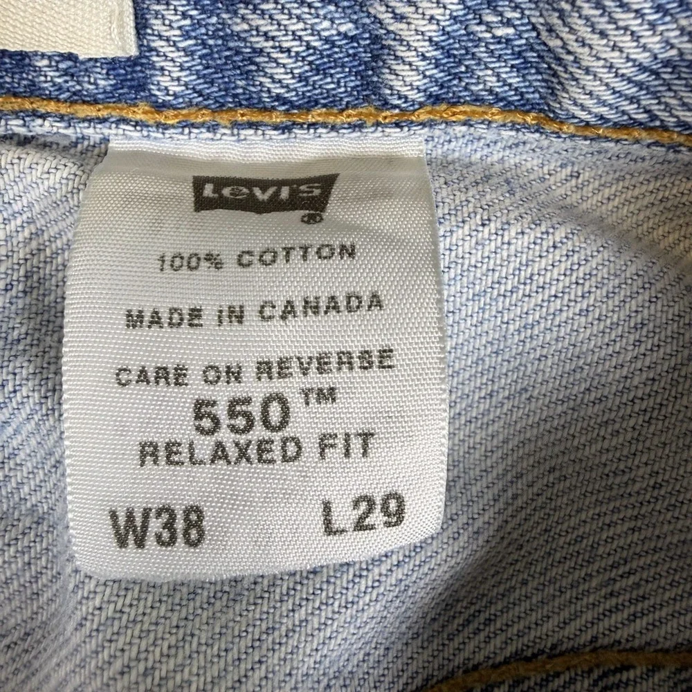 Levi's 550 Cropped Jeans Mens 38x29 Blue Denim Cotton Distressed Relaxed Fit